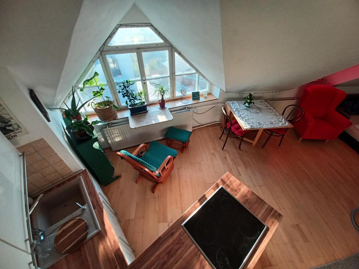 Artist Apartment Banská Bystrica Exteriör bild